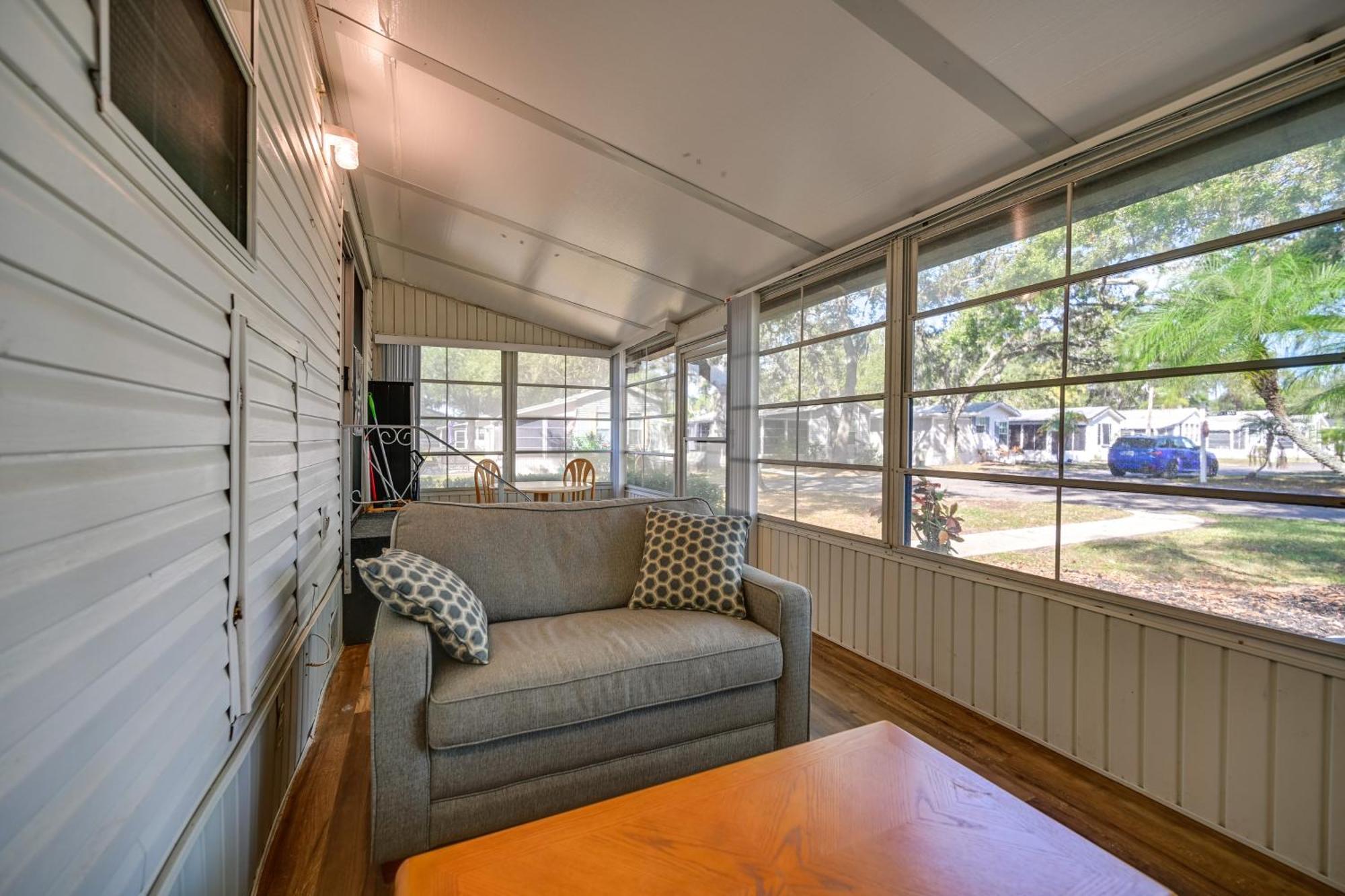 Bright Home Pool Access And Screened-In Porch! The Meadows ภายนอก รูปภาพ